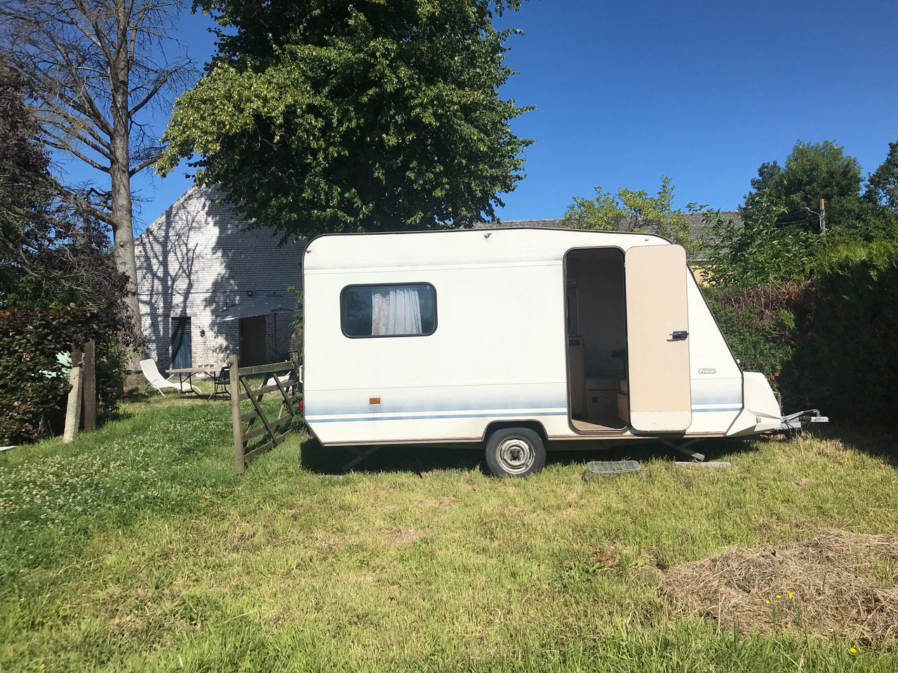 95F46FB2-C1E1-4566-8EA4-82E8DD98FD40