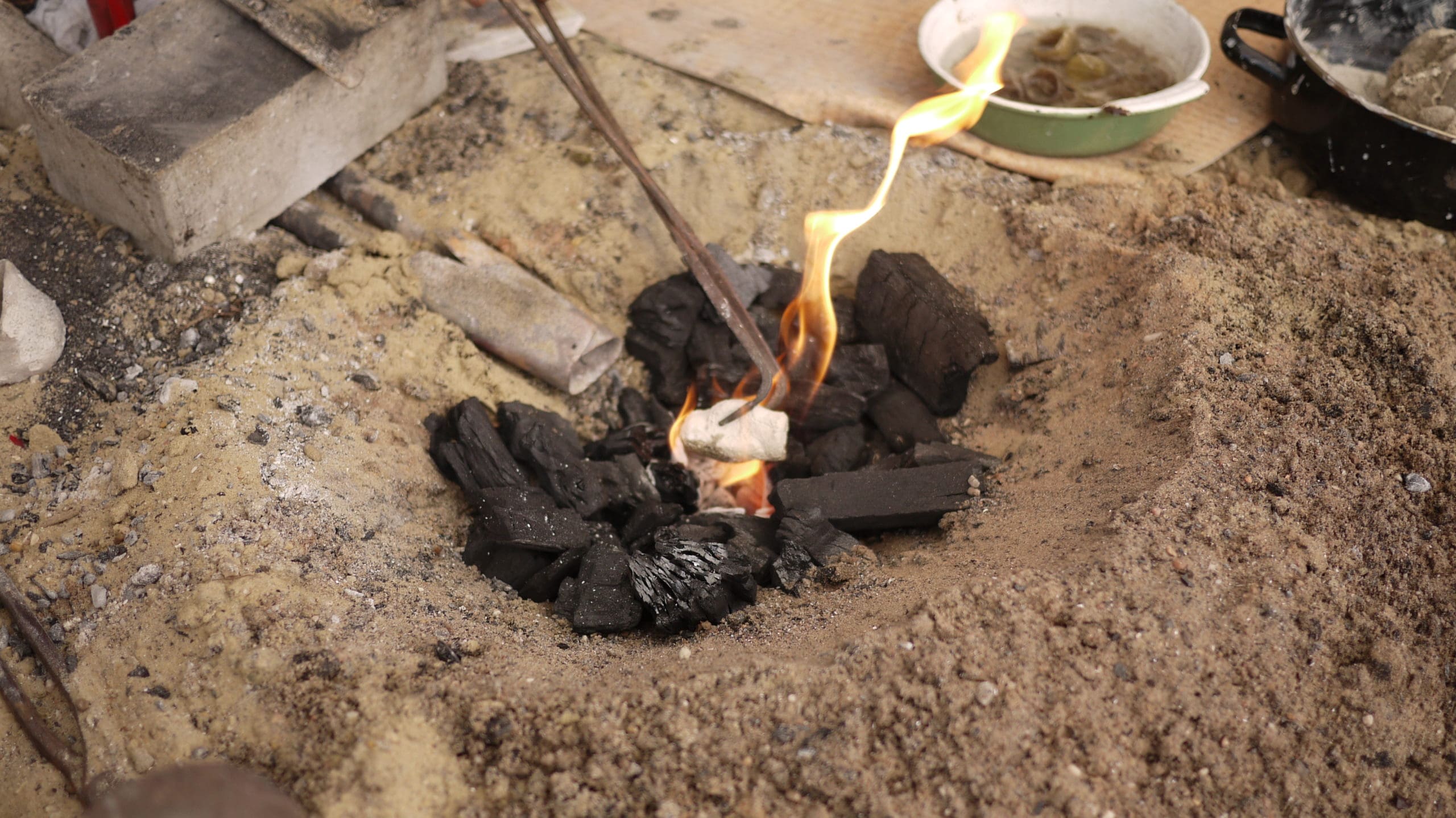 drogen-van-de-vorm-in-klei-scaled